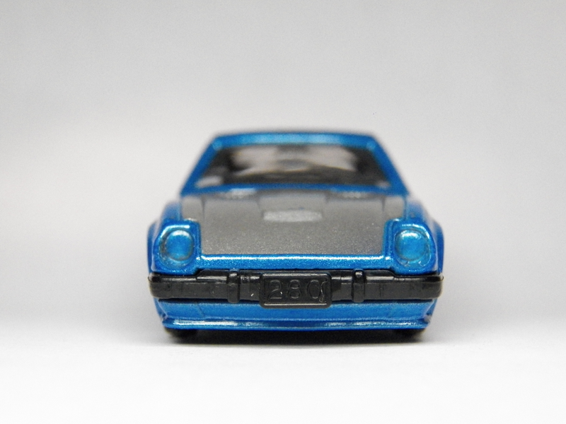 Illustration for article titled Monday Mail HAWL Tomica BlueStreak and Skyline 2000 Turbo GT-ES
